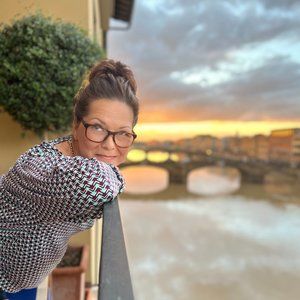 Meet your Posher, Julie
